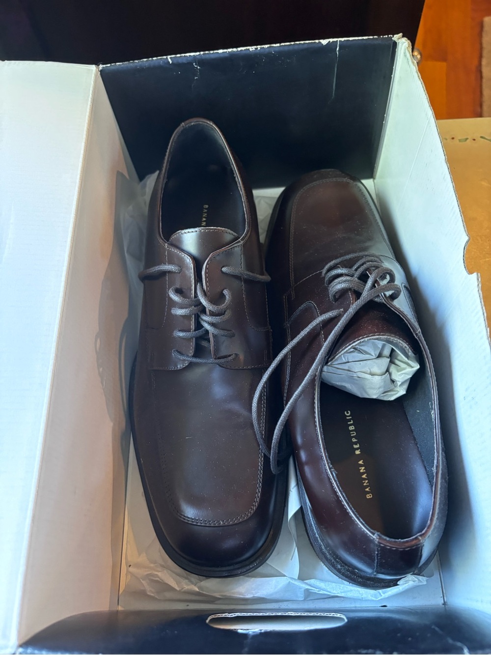 Banana Republic Dark Brown Leather Derby Dress Shoes